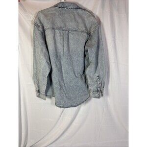Wild Fable Women's Long Sleeve Oversized Denim Western Shirt Light Wash Size S